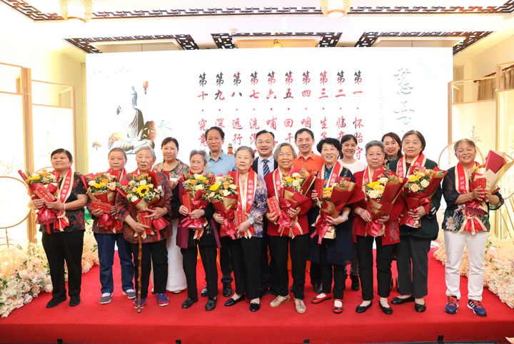 ¼ò±¨Í¼4 ¼ò±¨Í¼4